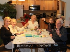 Activity - Decorating Cupcakes